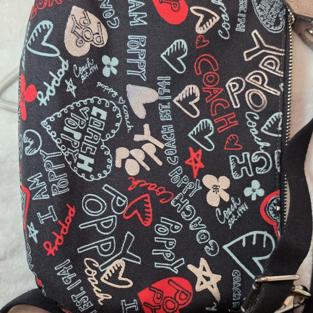 Coach Poppy limited edition Luxe metallic graffiti glam hearts crossbody bag - Picture 4 of 14